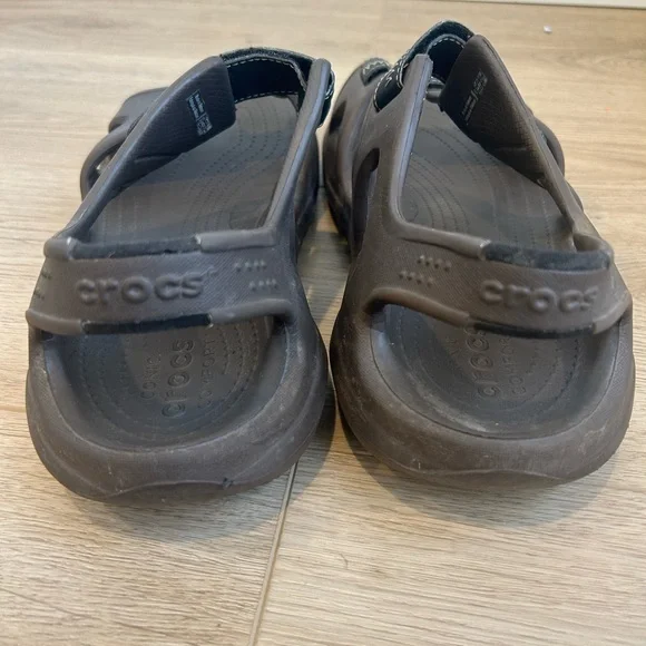 Black Men’s Strap Rubber Hiking Iconic Crocs Comfort Sandals Size 12 - Picture 5 of 11